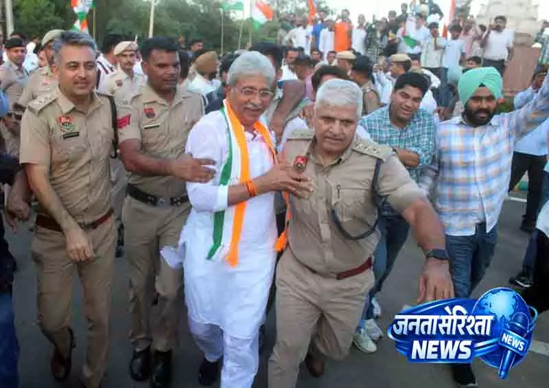 Haryana विपक्ष का हमला तेज, केंद्र से जवाब की मांग Haryana विपक्ष का हमला तेज, केंद्र से जवाब की मांग