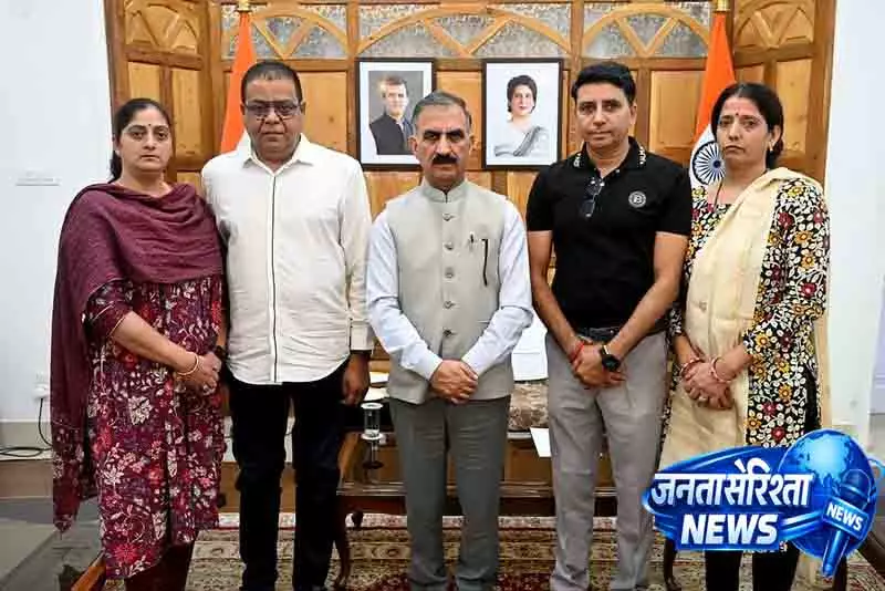 Shimla नाविक की मौत पर परिवार का दर्द, न्याय की उठी मांग Shimla नाविक की मौत पर परिवार का दर्द, न्याय की उठी मांग