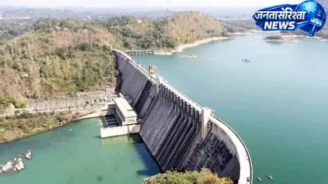 सोनभद्र में बारिश का असर, रिहन्द बांध लबालब होने की ओर सोनभद्र में बारिश का असर, रिहन्द बांध लबालब होने की ओर