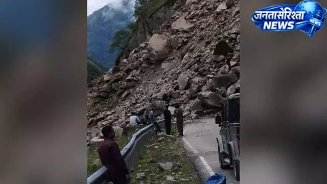 उत्तराखंड के कई क्षेत्र संवेदनशील घोषित उत्तराखंड के कई क्षेत्र संवेदनशील घोषित