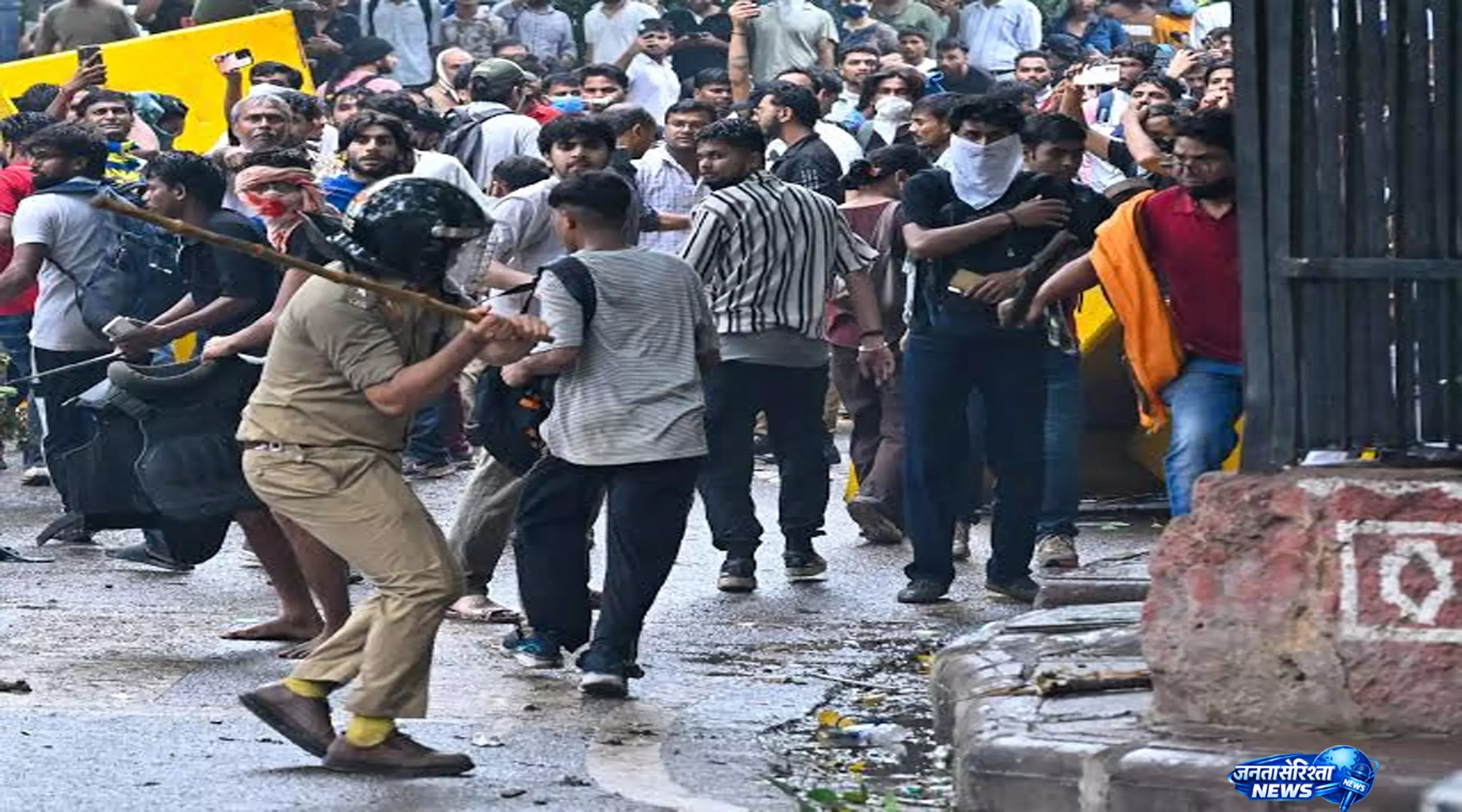 प्रदर्शनकारियों पर NSA कार्रवाई की चर्चा गलत, दिल्ली पुलिस ने किया स्पष्ट प्रदर्शनकारियों पर NSA कार्रवाई की चर्चा गलत, दिल्ली पुलिस ने किया स्पष्ट