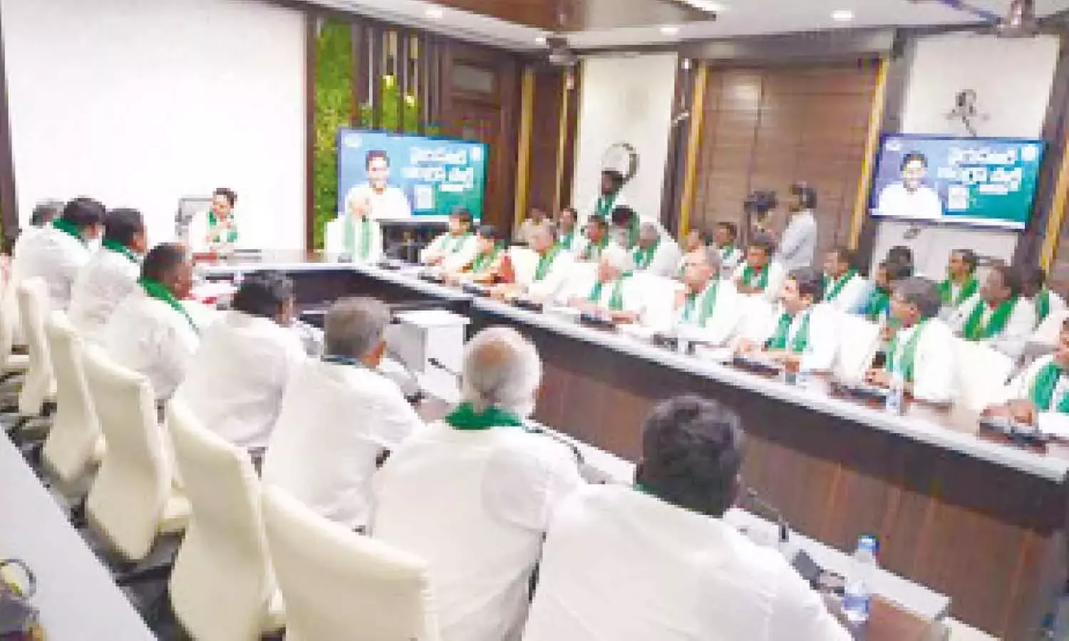 YS जगन ने तंबाकू किसानों के समर्थन में निरंतर विरोध प्रदर्शन की चेतावनी दी