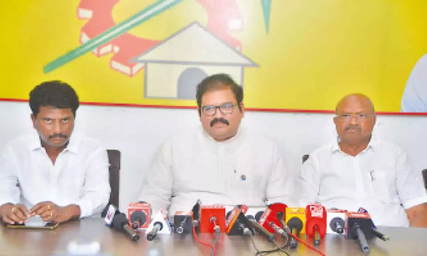 गठबंधन सरकार हर वादा पूरा करती है: के पट्टाभि सीताराम गठबंधन सरकार हर वादा पूरा करती है: के पट्टाभि सीताराम