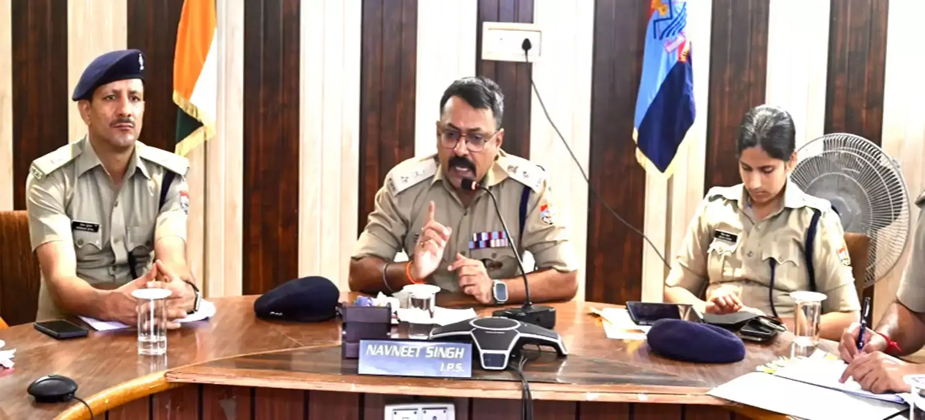 Haridwar: कांवड़ मेले से पहले एसएसपी की हाई-लेवल बैठक, सुरक्षा इंतजामों का लिया जायजा