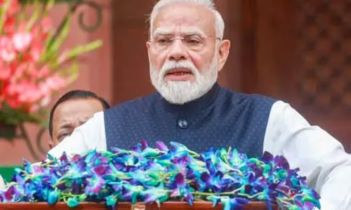 डॉक्टरों की सलाह मानें, जल्द स्वस्थ हों, पीएम मोदी ने की सोनम वांगचुक से अपील डॉक्टरों की सलाह मानें, जल्द स्वस्थ हों, पीएम मोदी ने की सोनम वांगचुक से अपील