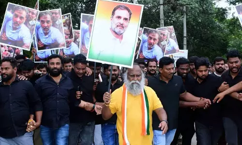 तेलंगाना में सियासी गर्मी तेज, जग्गा रेड्डी ने बीजेपी कार्यालय घेराव का किया ऐलान तेलंगाना में सियासी गर्मी तेज, जग्गा रेड्डी ने बीजेपी कार्यालय घेराव का किया ऐलान