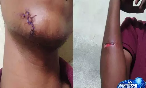 मक्का मस्जिद में पर्यटक से मारपीट का मामला, हैदराबाद पुलिस ने आरोपी को पकड़ा मक्का मस्जिद में पर्यटक से मारपीट का मामला, हैदराबाद पुलिस ने आरोपी को पकड़ा