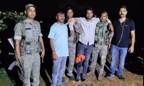 हजारीबाग में मुठभेड़ के बाद राहुल दुबे गिरोह के दो अपराधी गिरफ्तार, पुलिस की गोली से एक जख्मी हजारीबाग में मुठभेड़ के बाद राहुल दुबे गिरोह के दो अपराधी गिरफ्तार, पुलिस की गोली से एक जख्मी