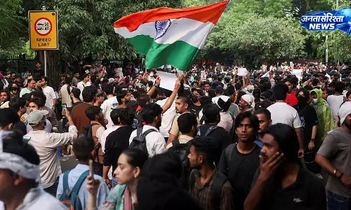 NEET-UG पेपर लीक विरोध के बीच DU की छात्रों और फैकल्टी को सलाह NEET-UG पेपर लीक विरोध के बीच DU की छात्रों और फैकल्टी को सलाह