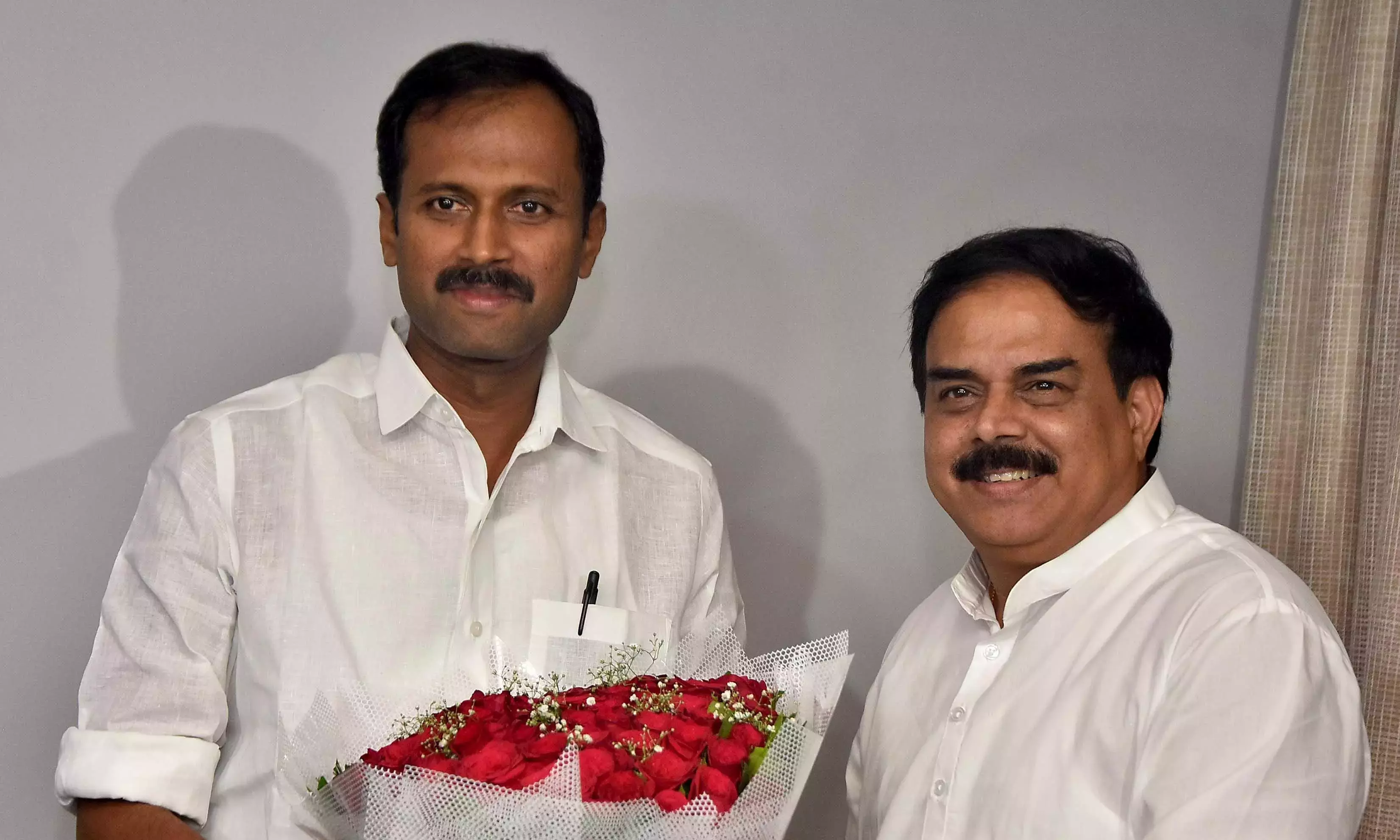 Kerala, एपी ने चावल व्यापार पर चर्चा की क्योंकि राज्य ने सब्सिडी वाली बिक्री योजना का अनावरण किया Kerala, एपी ने चावल व्यापार पर चर्चा की क्योंकि राज्य ने सब्सिडी वाली बिक्री योजना का अनावरण किया