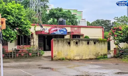 शराब विवाद में भाई की हत्या, कुल्हाड़ी से हमले में मौत शराब विवाद में भाई की हत्या, कुल्हाड़ी से हमले में मौत