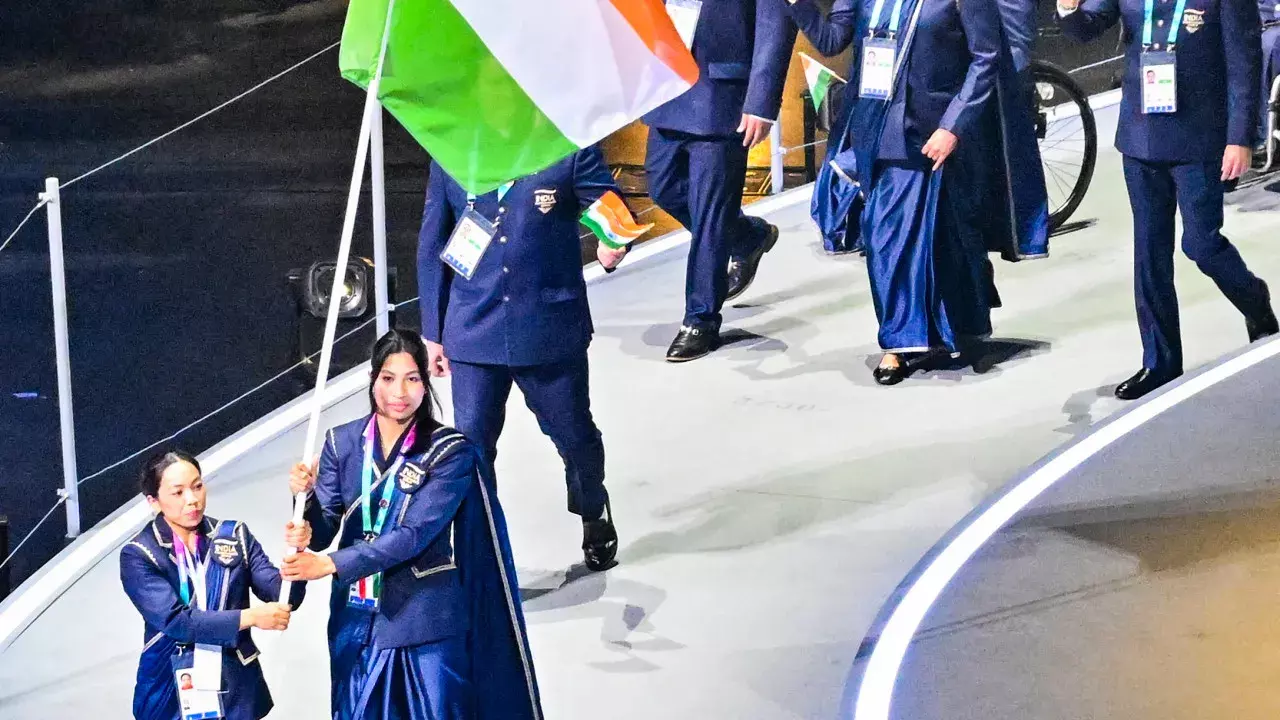 CWG 2026 में भारत का नेतृत्व: मीराबाई और लवलीना से पदक की बड़ी उम्मीदें CWG 2026 में भारत का नेतृत्व: मीराबाई और लवलीना से पदक की बड़ी उम्मीदें
