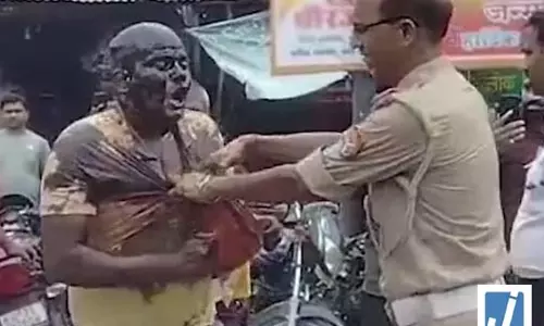 ट्रैफिक चालान को लेकर ऐसा बवाल...आत्मघाती कदम उठाने से रोका ट्रैफिक चालान को लेकर ऐसा बवाल...आत्मघाती कदम उठाने से रोका