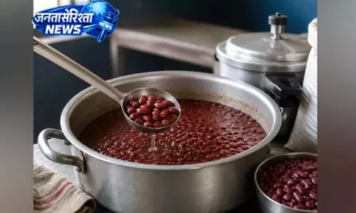 17 घंटे भिगोया, 7 कुकर सीटी... फिर भी सख्त रहा मिड-डे-मील का राजमा 17 घंटे भिगोया, 7 कुकर सीटी... फिर भी सख्त रहा मिड-डे-मील का राजमा