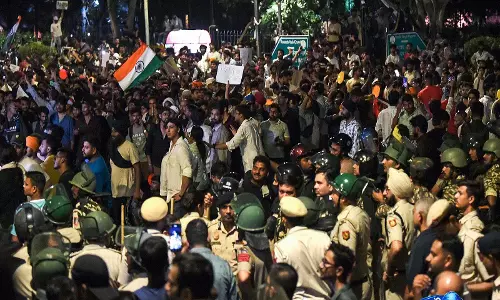 पेपर लीक विरोध के बीच संजय मांजरेकर की अपील, बोले युवाओं को दबाएं नहीं, उन्हें उड़ान के लिए पंख दें
