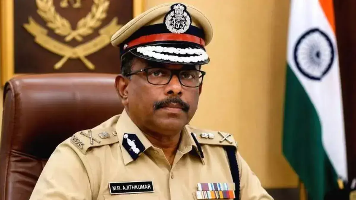 ADGP अजित कुमार सस्पेंड: पद के दुरुपयोग और आरोपी को बचाने का आरोप ADGP अजित कुमार सस्पेंड: पद के दुरुपयोग और आरोपी को बचाने का आरोप