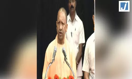 ओबीसी बेटियों की शादी में योगी सरकार बनी सहारा, कुछ महीनों में 14,717 परिवारों को मिला अनुदान ओबीसी बेटियों की शादी में योगी सरकार बनी सहारा, कुछ महीनों में 14,717 परिवारों को मिला अनुदान