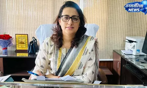 सिरमौर की नई ADM एकता कापटा ने संभाला कार्यभार सिरमौर की नई ADM एकता कापटा ने संभाला कार्यभार