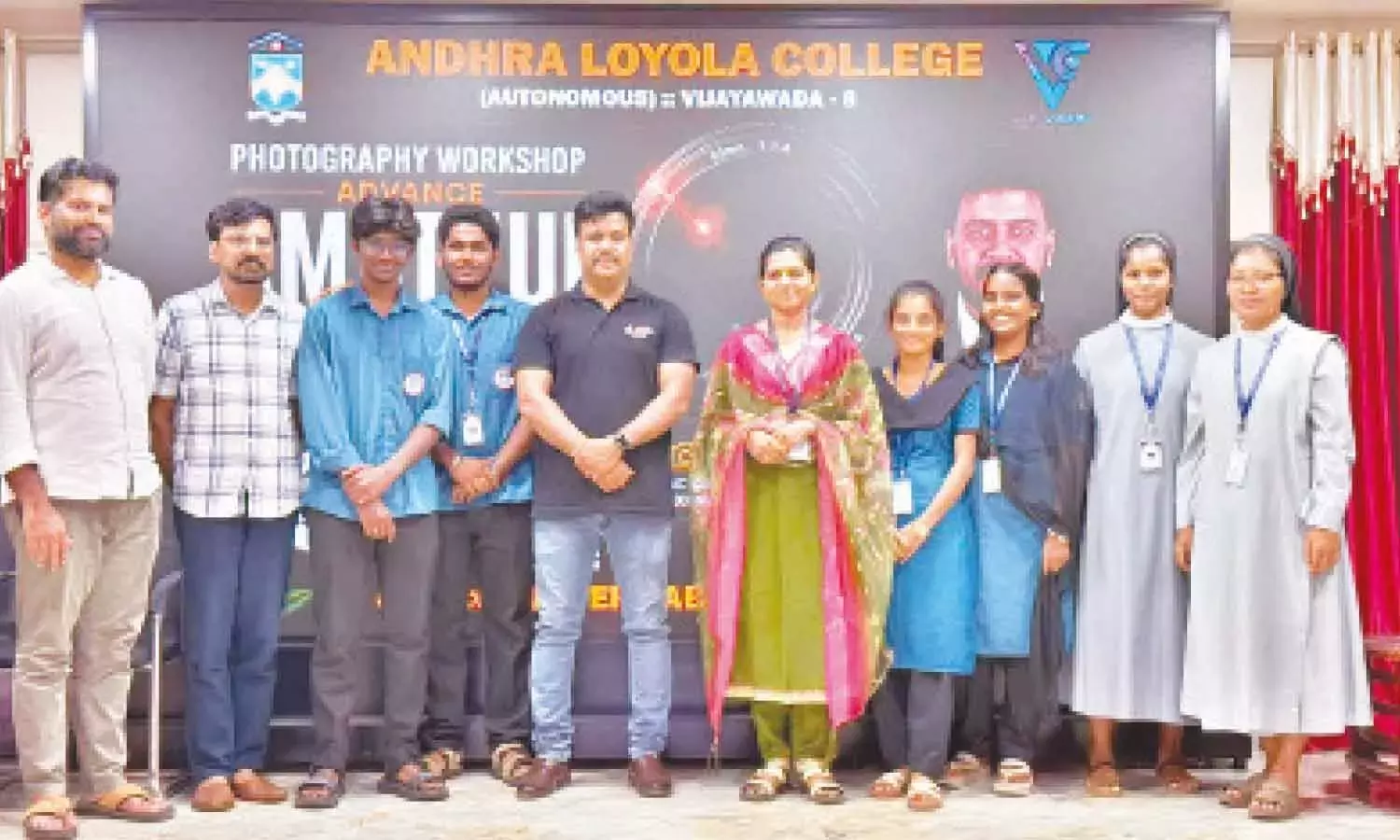 Andhra: चेज़िंग शॉट से पहले मास्टर कैमरा Andhra: चेज़िंग शॉट से पहले मास्टर कैमरा