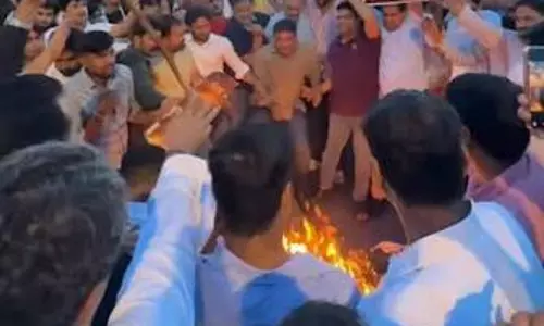 Jaipur में नीट लीक के खिलाफ आक्रोश, छात्रों ने मांगा दोबारा एग्जाम