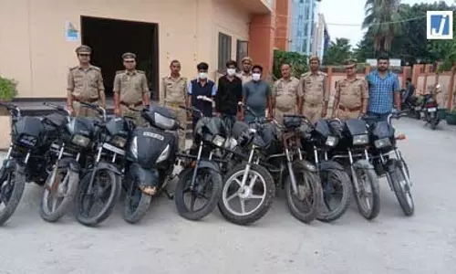 अंतर्राज्यीय वाहन चोर गिरोह का भंडाफोड़, तीन शातिर गिरफ्तार; वाहन और अवैध तमंचा बरामद
