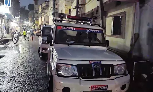 देर साम युवक की गोली मारकर हत्या, पुलिस ने मौके से बरामद किया कारतूस का खोखा देर साम युवक की गोली मारकर हत्या, पुलिस ने मौके से बरामद किया कारतूस का खोखा