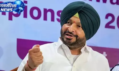 केंद्रीय मंत्री रवनीत सिंह बिट्टू का मंत्रिमंडल से इस्तीफा मंजूर केंद्रीय मंत्री रवनीत सिंह बिट्टू का मंत्रिमंडल से इस्तीफा मंजूर