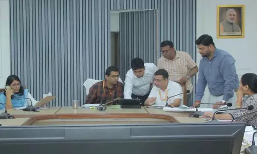 एमएचए अधिकारियों ने की उच्चस्तरीय समीक्षा बैठक एमएचए अधिकारियों ने की उच्चस्तरीय समीक्षा बैठक