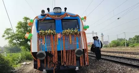 भारत की पहली हाइड्रोजन ट्रेन जींद-सोनीपत रूट पर बेहद सफल रही भारत की पहली हाइड्रोजन ट्रेन जींद-सोनीपत रूट पर बेहद सफल रही