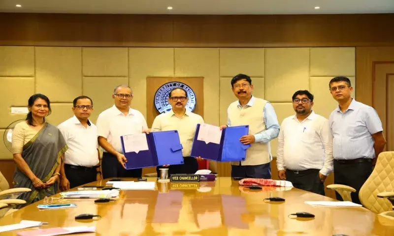 एंटरप्रेन्योरशिप को बढ़ावा: गुवाहाटी यूनिवर्सिटी और CMAAA में करार एंटरप्रेन्योरशिप को बढ़ावा: गुवाहाटी यूनिवर्सिटी और CMAAA में करार