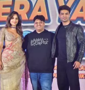 मिलाप जावेरी ने अमन और आकांक्षा की तारीफ में लिखे कसीदे-आपके टैलेंट को कोई रोक नहीं सकता मिलाप जावेरी ने अमन और आकांक्षा की तारीफ में लिखे कसीदे-आपके टैलेंट को कोई रोक नहीं सकता