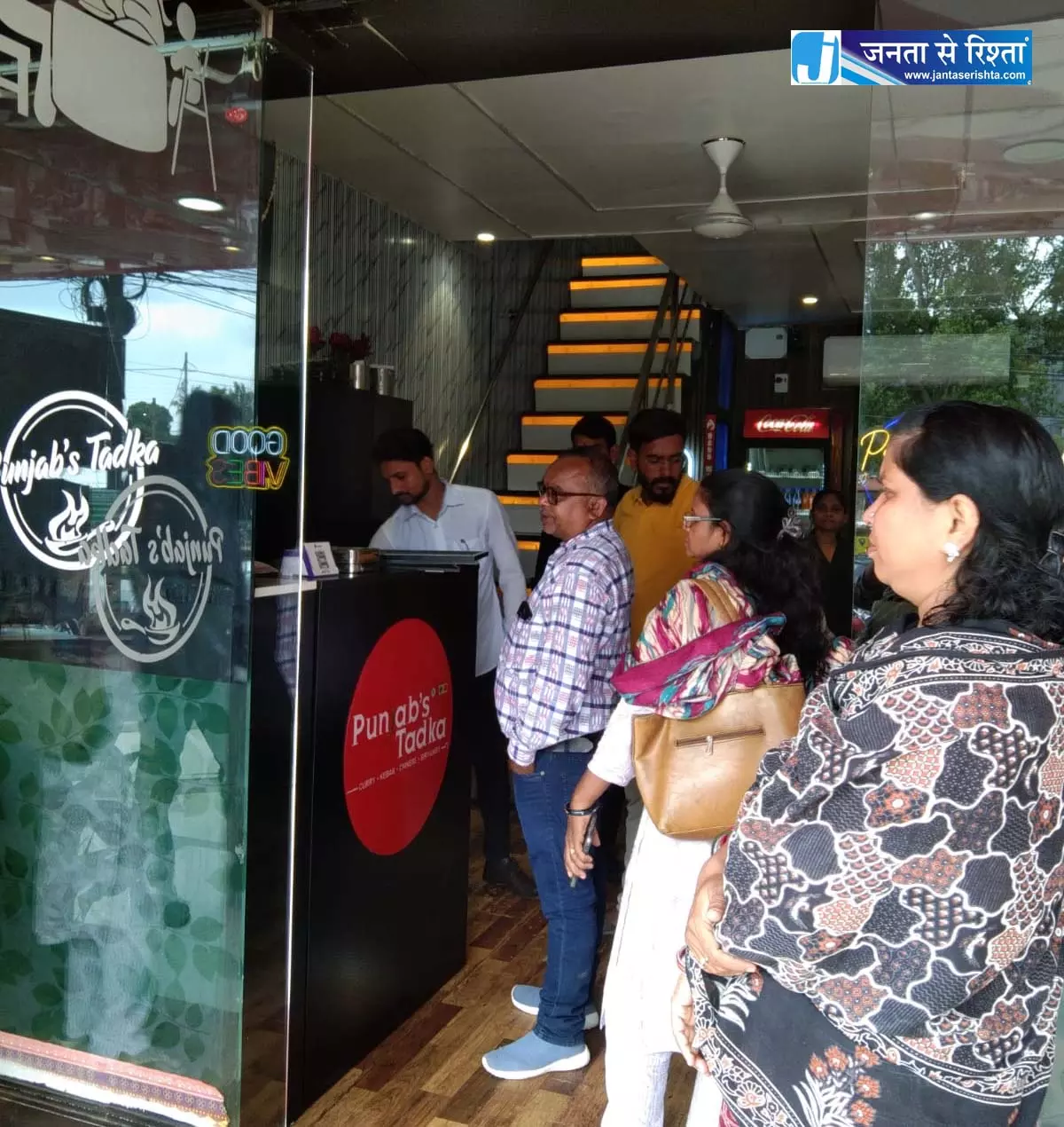 लोधी चौक के 5 दुकानों में मिली गंदगी, जुर्माने की कार्रवाई लोधी चौक के 5 दुकानों में मिली गंदगी, जुर्माने की कार्रवाई