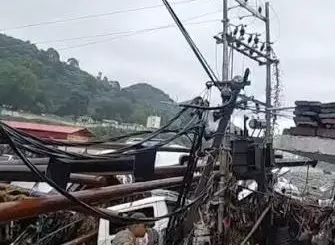 Rajouri: राजौरी में बाढ़ का असर, बिजली ढांचे को हुआ बड़ा नुकसान Rajouri: राजौरी में बाढ़ का असर, बिजली ढांचे को हुआ बड़ा नुकसान