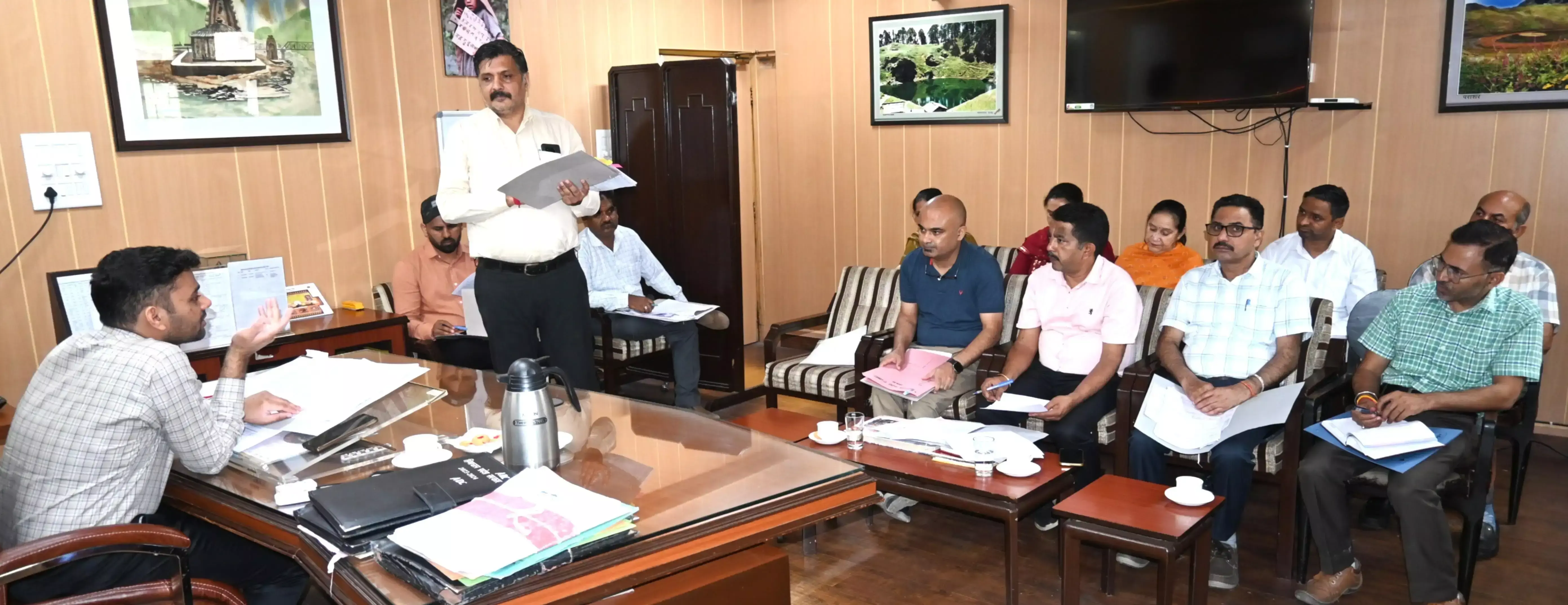 Mandi: मंडी-सदर में बाल विकास योजनाओं की समीक्षा, अनुश्रवण समिति की बैठक संपन्न Mandi: मंडी-सदर में बाल विकास योजनाओं की समीक्षा, अनुश्रवण समिति की बैठक संपन्न