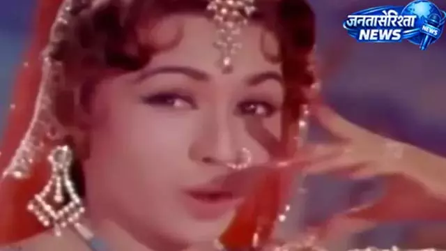 63 साल पहले Lata Mangeshkar ने गाया बी-ग्रेड फिल्म का गाना, आज भी घोलता है कानों में शहद; सनकी था संगीतकार 63 साल पहले Lata Mangeshkar ने गाया बी-ग्रेड फिल्म का गाना, आज भी घोलता है कानों में शहद; सनकी था संगीतकार