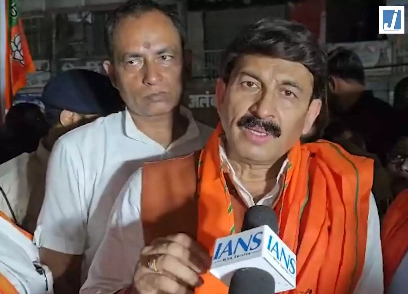 त्रिपुरा में सनसनीखेज वारदात: मां-बाप की हत्या, बेटा फांसी पर लटका मिला त्रिपुरा में सनसनीखेज वारदात: मां-बाप की हत्या, बेटा फांसी पर लटका मिला