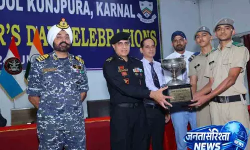 Karnal के कैडेट्स से ‘टेक्नो सोल्जर’ बनने की अपील