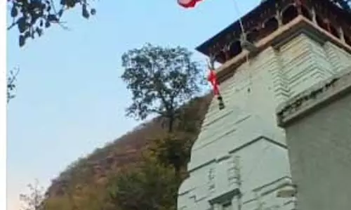 उत्तराखंड के सीएम ने बताया देवप्रयाग के उस मंदिर का आध्यात्मिक महत्व, जहां प्रभु राम ने की थी तपस्या उत्तराखंड के सीएम ने बताया देवप्रयाग के उस मंदिर का आध्यात्मिक महत्व, जहां प्रभु राम ने की थी तपस्या