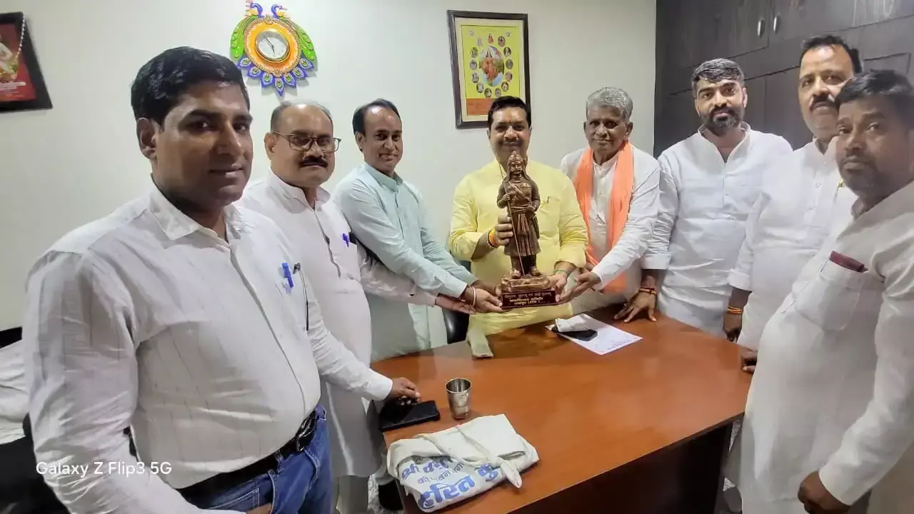 Jaipur: उत्थान को लेकर प्रतिनिधिमंडल ने भाजपा प्रदेश संगठन महामंत्री से की चर्चा