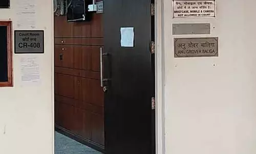 पेपर लीक मामलों की सुनवाई के लिए राऊज एवेन्यू कोर्ट में विशेष फास्ट ट्रैक कोर्ट स्थापित, स्पेशल जज ने संभाला कार्यभार पेपर लीक मामलों की सुनवाई के लिए राऊज एवेन्यू कोर्ट में विशेष फास्ट ट्रैक कोर्ट स्थापित, स्पेशल जज ने संभाला कार्यभार