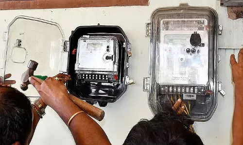 स्मार्ट मीटर योजना पर सरकारी बकाये का असर स्मार्ट मीटर योजना पर सरकारी बकाये का असर