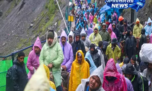 6 दिन की रोक के बाद अमरनाथ यात्रा फिर से चालू