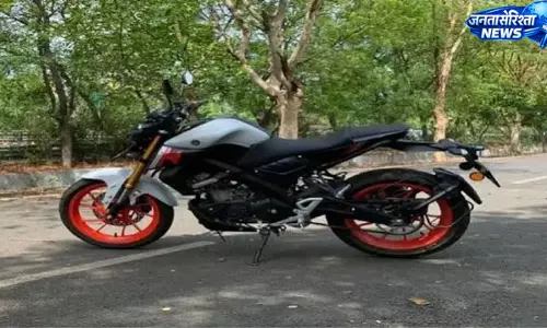 साइकिल से आया चोर, चाबी चुराकर ले उड़ा 3 लाख की बाइक साइकिल से आया चोर, चाबी चुराकर ले उड़ा 3 लाख की बाइक