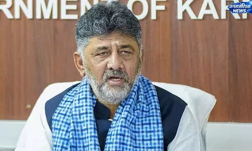 सूखे पर CM शिवकुमार सख्त, बोले- किसानों और जनता को नहीं होगी पानी की कमी सूखे पर CM शिवकुमार सख्त, बोले- किसानों और जनता को नहीं होगी पानी की कमी