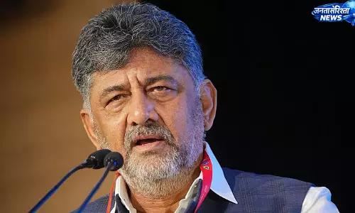 छात्रों पर दर्ज मामले वापस हों, शिक्षा मंत्री इस्तीफा दें : CM छात्रों पर दर्ज मामले वापस हों, शिक्षा मंत्री इस्तीफा दें : CM