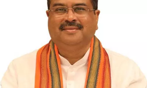 धर्मेंद्र प्रधान ने केंद्रीय शिक्षा मंत्री पद से दिया इस्तीफ़ा धर्मेंद्र प्रधान ने केंद्रीय शिक्षा मंत्री पद से दिया इस्तीफ़ा
