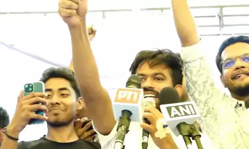 धर्मेंद्र प्रधान के इस्तीफे पर CJP संस्थापक अभिजीत दिपके की प्रतिक्रिया