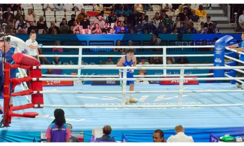 CWG 2026: बॉक्सर जादुमणि ने शानदार शुरुआती जीत के साथ भारत-पाकिस्तान मुकाबले का मंच तैयार किया CWG 2026: बॉक्सर जादुमणि ने शानदार शुरुआती जीत के साथ भारत-पाकिस्तान मुकाबले का मंच तैयार किया