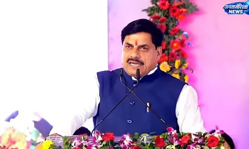 छात्र आंदोलन के बीच CM मोहन यादव का बयान छात्र आंदोलन के बीच CM मोहन यादव का बयान
