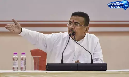 सेबाश्रय विवाद में शुभेंदु का अभिषेक पर हमला सेबाश्रय विवाद में शुभेंदु का अभिषेक पर हमला